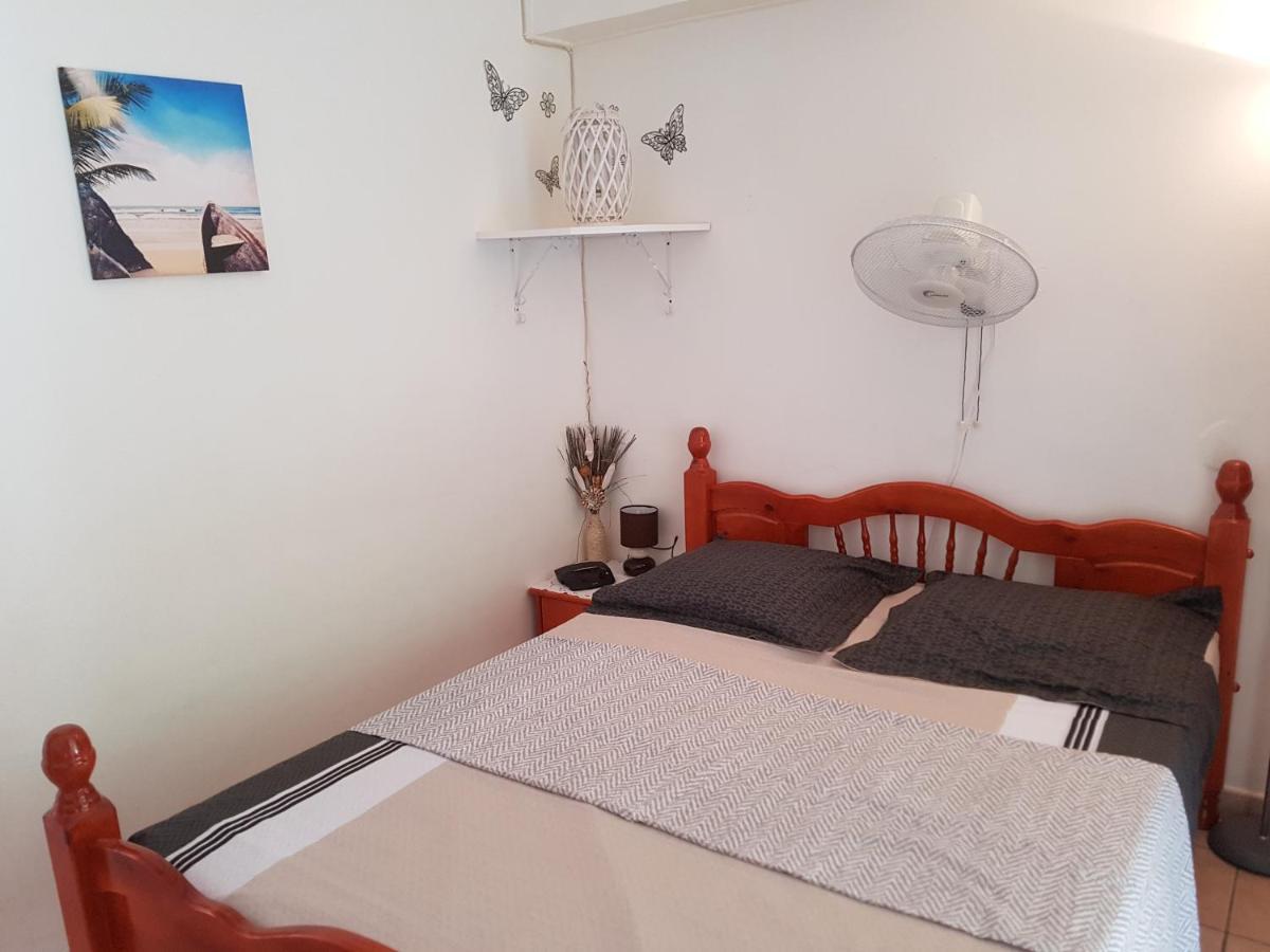 Appartement Hibiscus à Le Gosier  Extérieur photo